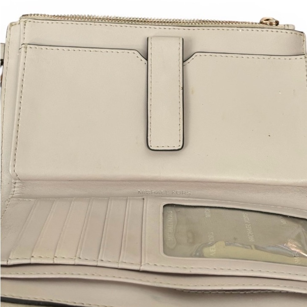 Michael Kors Adele Embellished Leather Smartphone Wallet - Picture 6 of 8